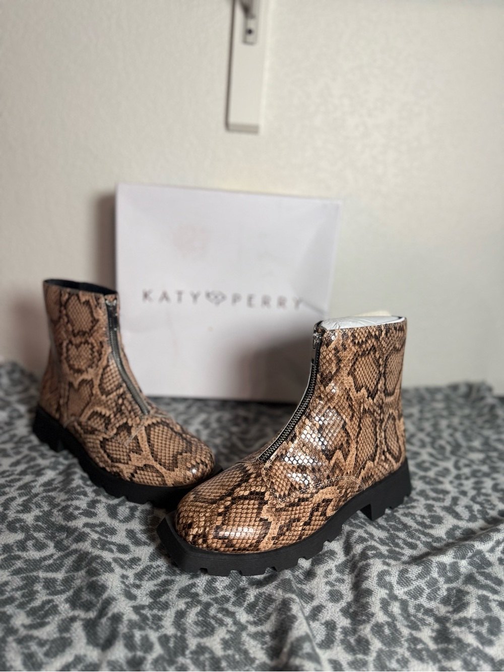 Footwear - Not a Reptile Product